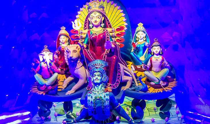 Durga Chalisa during Navratri