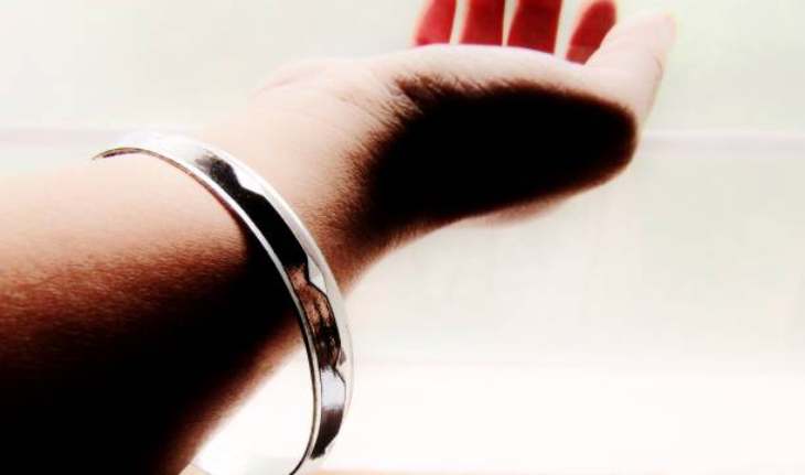 iron bracelet