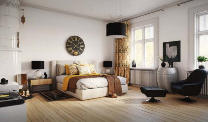 दीवार पर लगी बंद घड़ी क्यों मानी जाती है दुर्भाग्य का संकेत