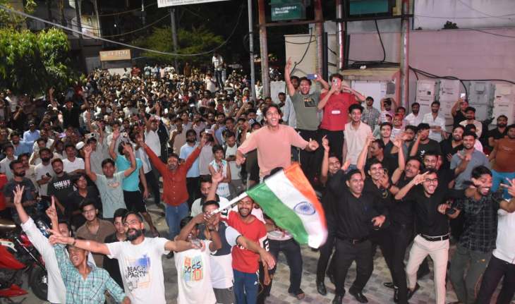 एशिया कप जीत पर मुरादाबाद में जश्न