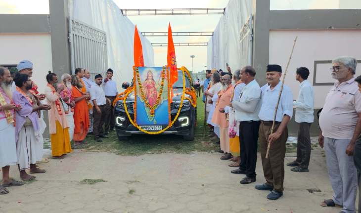 राष्ट्रीय स्वयंसेवक संघ का भव्य पथ संचलन