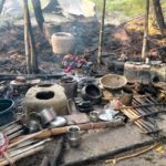 गरीब की झोपड़ी में लगी आग, राशन तो दे दो सरकार