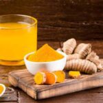 जानिए क्यों Winter में Every Day Turmeric Water पीना है जरूरी!