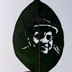 Bihar News : जमुई के कलाकार कुमार दुष्यंत ने पीपल के पत्ते पर धर्मेंद्र का पोर्ट्रेट बनाकर दी श्रद्धांजलि!