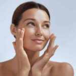 ग्लोइंग Skin का असली राज, बस इतना पानी रोज पिएं