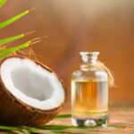 हर रातCoconut Oil लगाकर सोने से शरीर पर होता है ये कमाल!