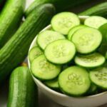 Cucumber: खाली पेट खाना फायदेमंद या खतरनाक?डॉक्टर की चेतावनी