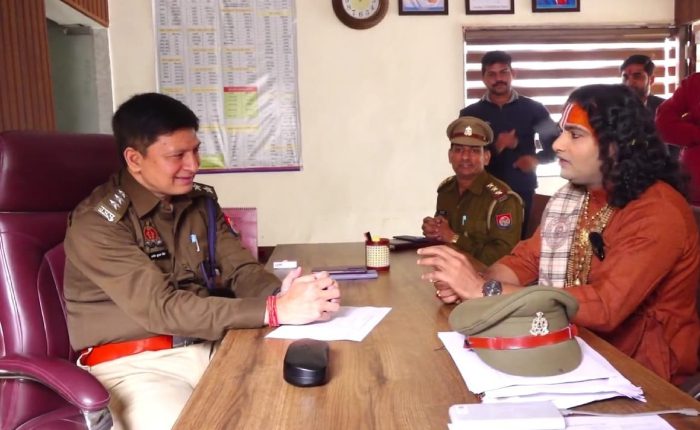 Aniruddhacharya angry on media