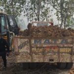 उत्तर प्रदेश : खनन माफिया की दबंगई, सरकारी अफसर पर किया हमला