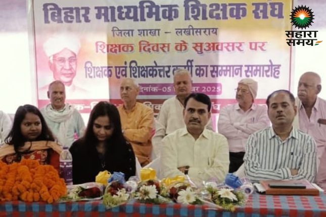 Dr. Omprakash became the joint secretary and chief spokesperson of the District Secondary Teachers' Association.