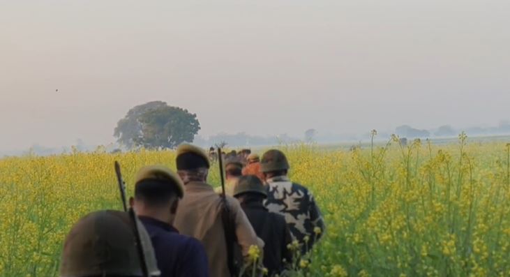 ऑपरेशन ‘मिनी जामताड़ा’: मथुरा में 300 पुलिसकर्मियों की रेड, 37 साइबर अपराधी जेल भेजे गए