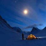 SnowCampingTips: बर्फ में कैंपिंग से पहले ये 5 Tips नहीं जानीं तो खतरा!