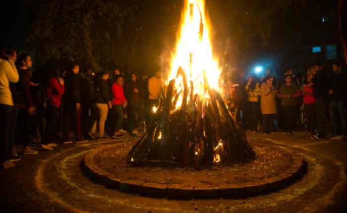 circumambulate around the Lohri fire