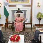 KnowledgeIsTips: क्या लाखों में होती है राष्ट्रपति के निजी सचिव की सैलरी?