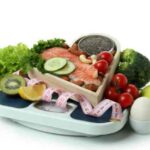 Raw Food: क्यों है हेल्थ एक्सपर्ट्स का पसंदीदा डाइट प्लान? जानिए