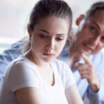 RelationshipAdvice: पति हर बात पर पत्नी को ही क्यों दोष देते हैं? जानिए