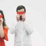 Valentine Day2026: वैलेंटाइन डेट की परफेक्ट कपल फोटो ट्रिक्स, एक क्लिक में बनें यादगार पल