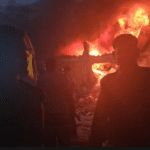 कुशीनगर फायरब्रिगेड की लापरवाही: आग बुझाने उपकरण ठीक करने में व्यस्त, गोदाम राख!