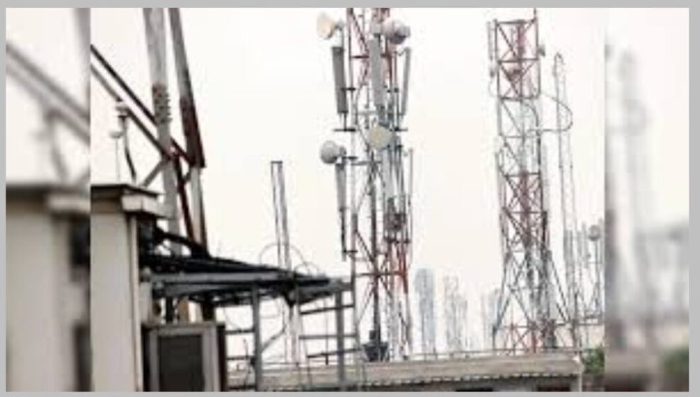 Mobile Tower on School Roof Sparks Safety Concerns in Sahibabad