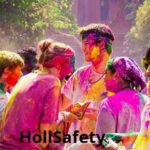 HoliSafety: होली खेलते समय आंखों में रंग चला जाए, तो भूलकर भी न करें ये गलती