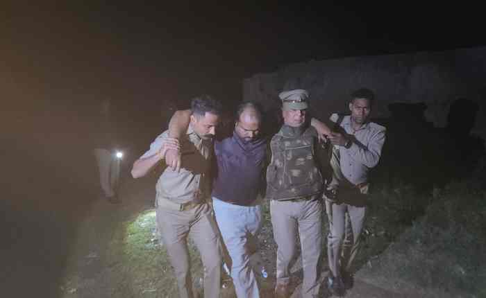 मुरादाबाद पुलिस कार्रवाई,