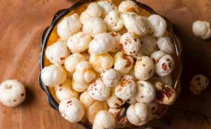 रोज मखाना खाने के फायदे