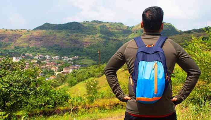 सोलो ट्रिप से पहले जानें ये ट्रिक्स
