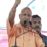 CM Yogi Kushinagar Visit: ₹525 करोड़ की विकास परियोजनाओं की सौगात, कृषि विश्वविद्यालय और नए पुल का किया ऐलान